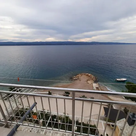 Beachfront Villa Palma * Omiš