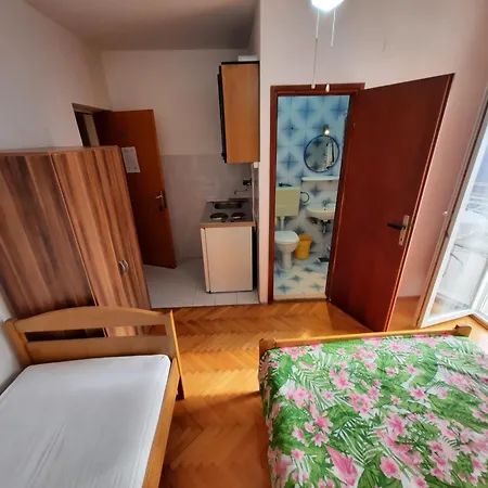 Apartment Beachfront Villa Palma
