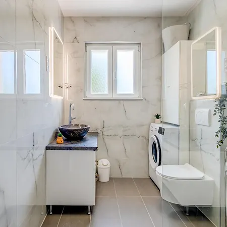 Apartman Beachfront Palma Omiš