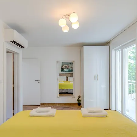 Beachfront Palma Appartamento