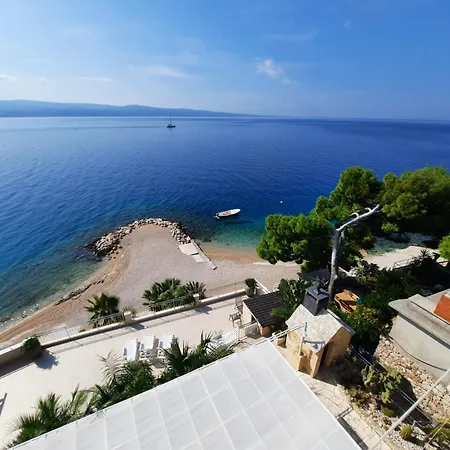 Beachfront Palma Omiš