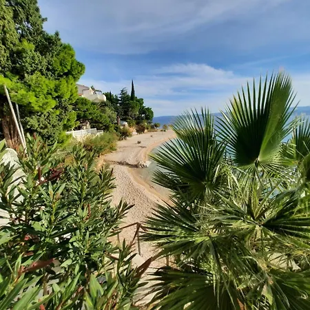 Beachfront Palma Omiš